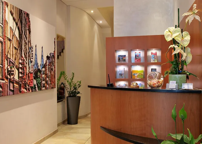 多姆卡拉斯酒店