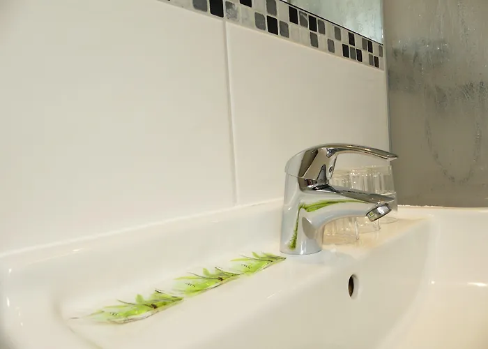 多姆卡拉斯酒店 3* 科隆