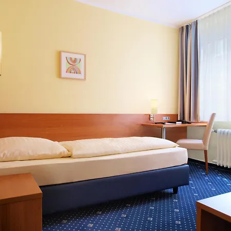 Hotell Callas Am Dom 3*