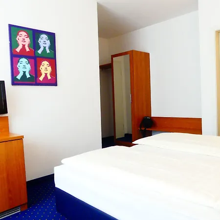 Callas Am Dom Hotell 3*