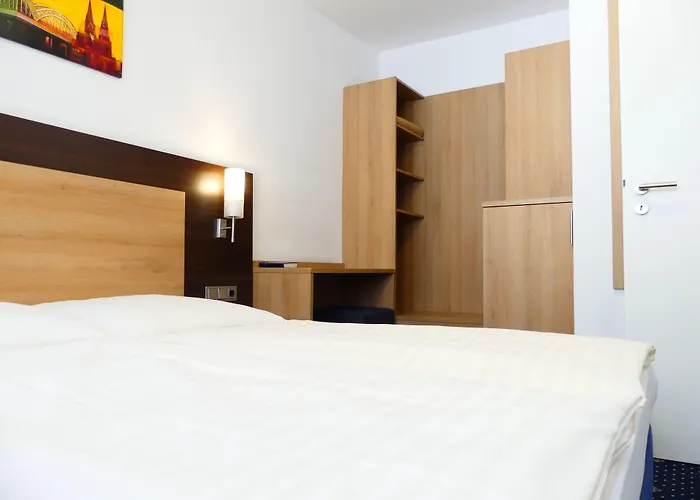 Callas Am Dom Cologne