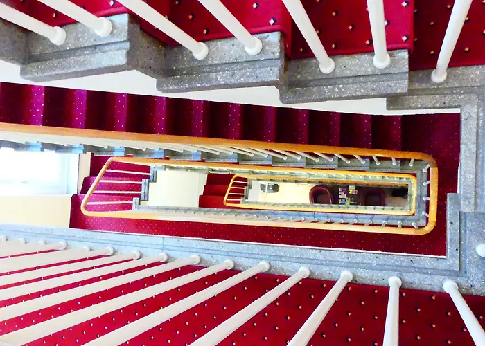 酒店 多姆卡拉斯酒店 3*