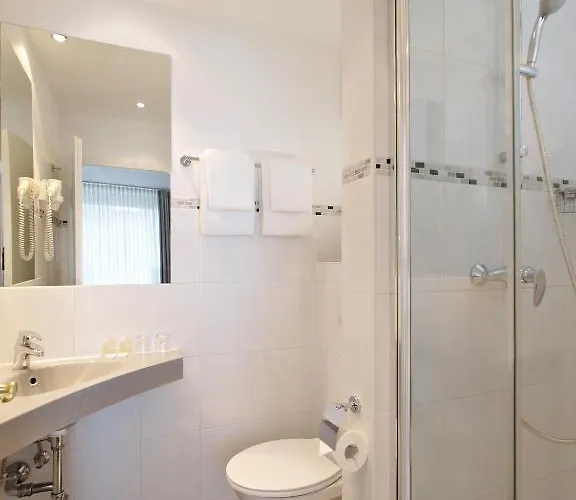 多姆卡拉斯酒店