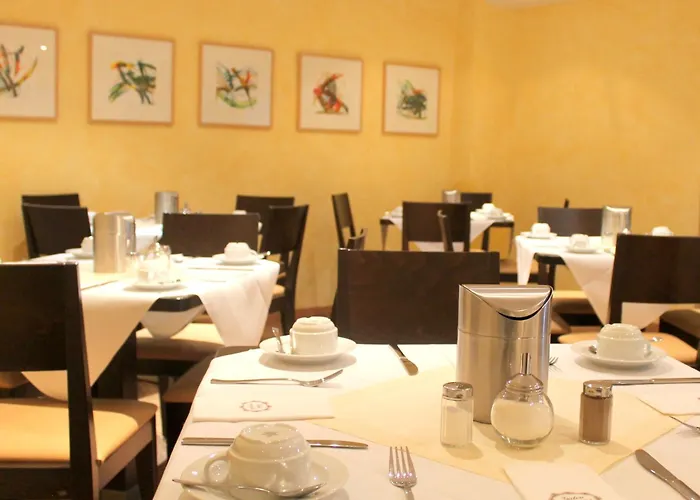 Callas Am Dom 3* Keulen